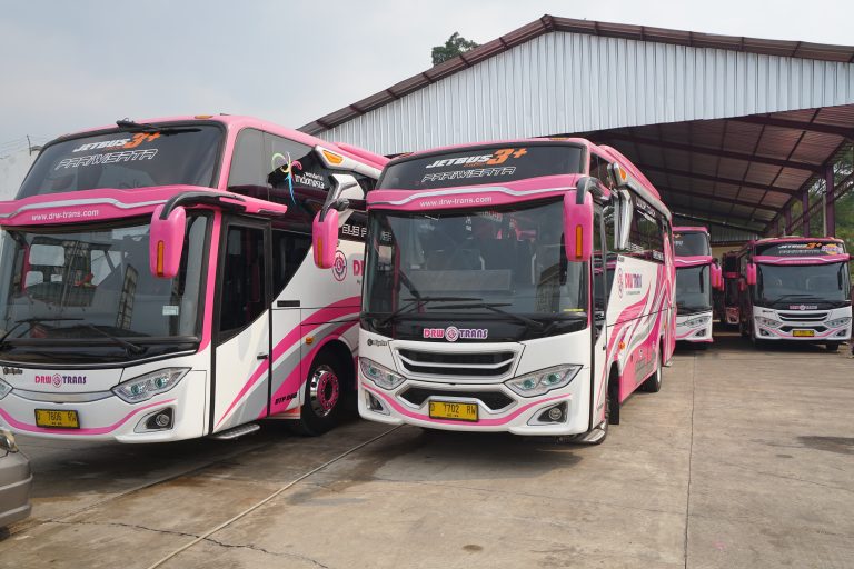 Ini Lho, PO Bus Pariwisata Bandung Terpercaya yang Berkualitas! Yakin Gak Minat?