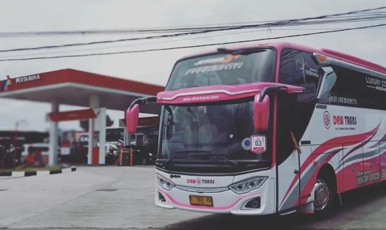 DRW Trans Siap Layani Perjalanan Antar Kota dengan Nyaman, Fasilitas Mewah Jadi Incaran