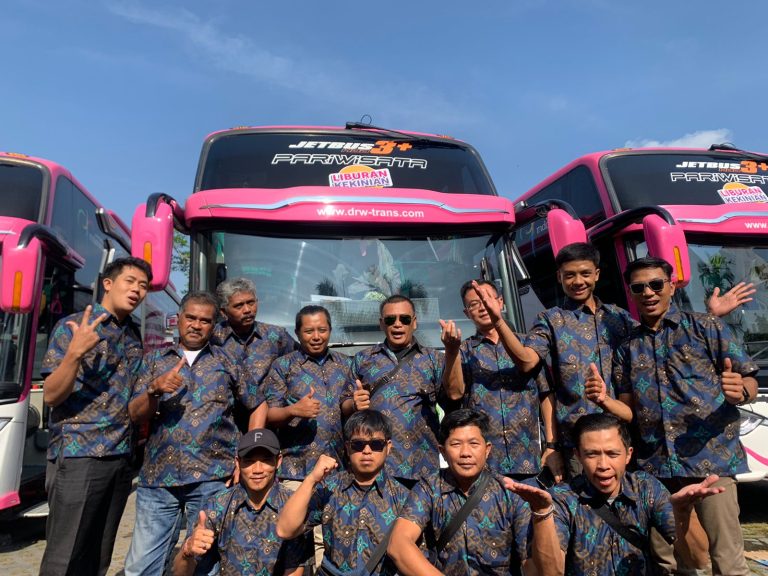 Cek Syarat Jadi Kru Bus Pariwisata DRW Trans dan Catat Hal Penting Ini!