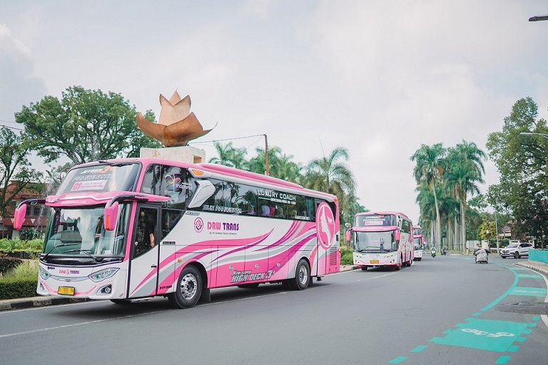 DRW Trans, PO Bus Bandung Terpercaya untuk Perjalanan Pariwisata yang Nyaman